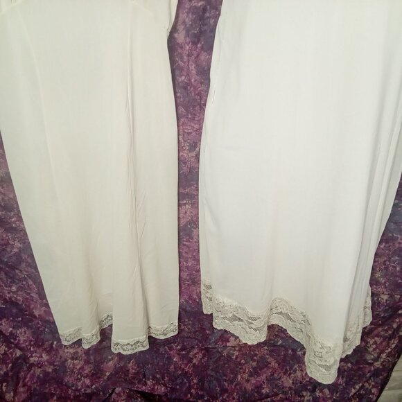 Lot-2 Vintage 50s-60s Lingerie Full Slips LaceTrim Metal Adjustble Buckles Flaw - Picture 2 of 16